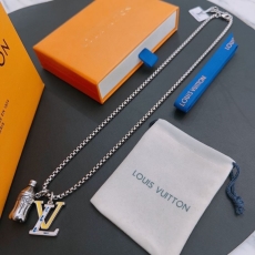 Louis Vuitton Necklaces